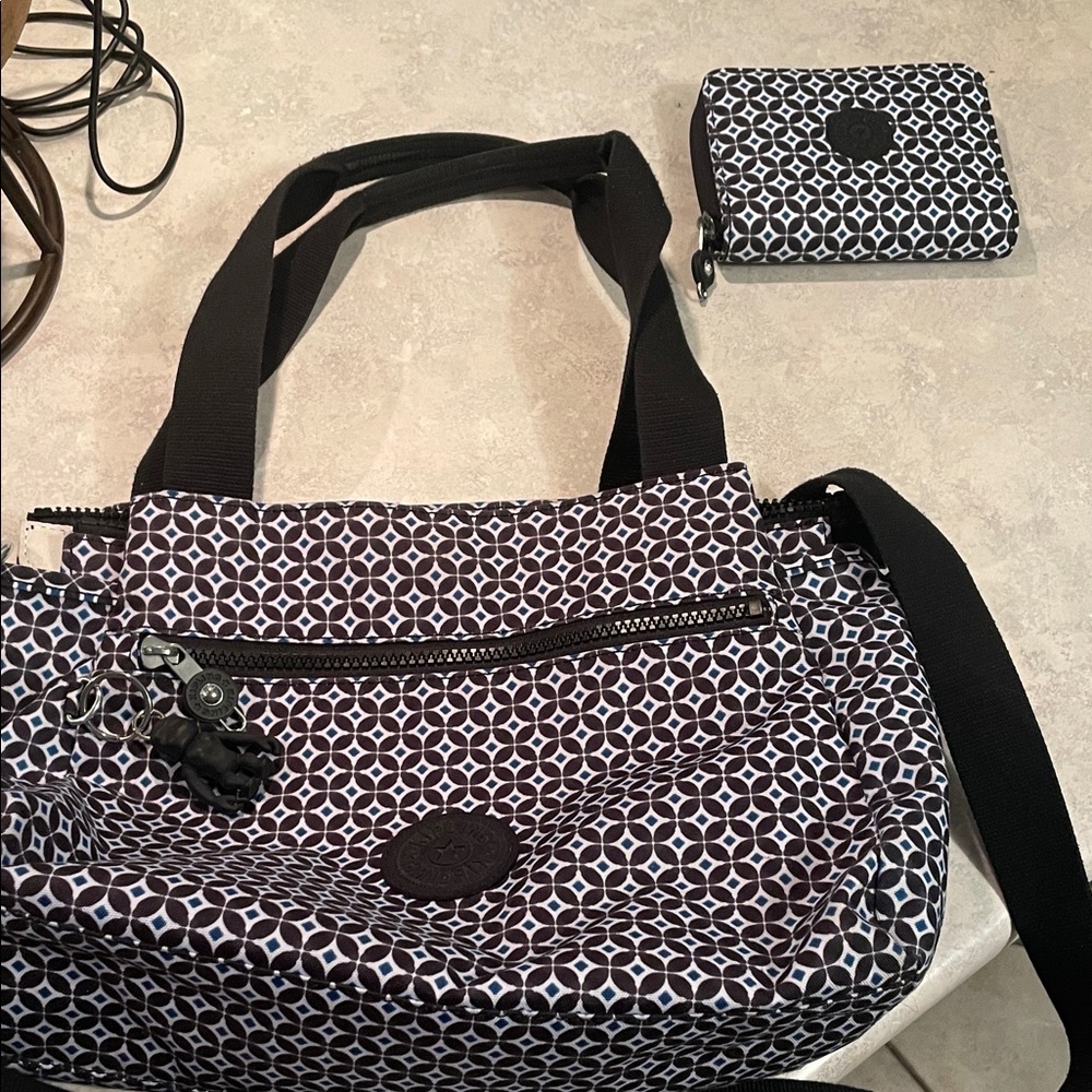 Kipling Elysia Patterned Bag with Matching Wallet - image 4